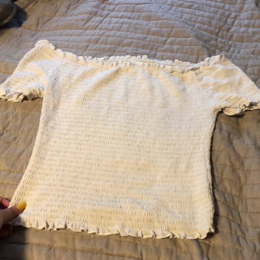 White crop shirt